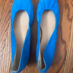 J. Crew Blue Flats Sleek Design Comfortable Fit